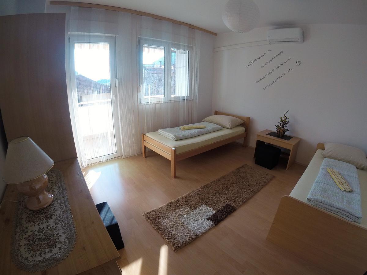 Rooms Deny Mostar Exterior photo